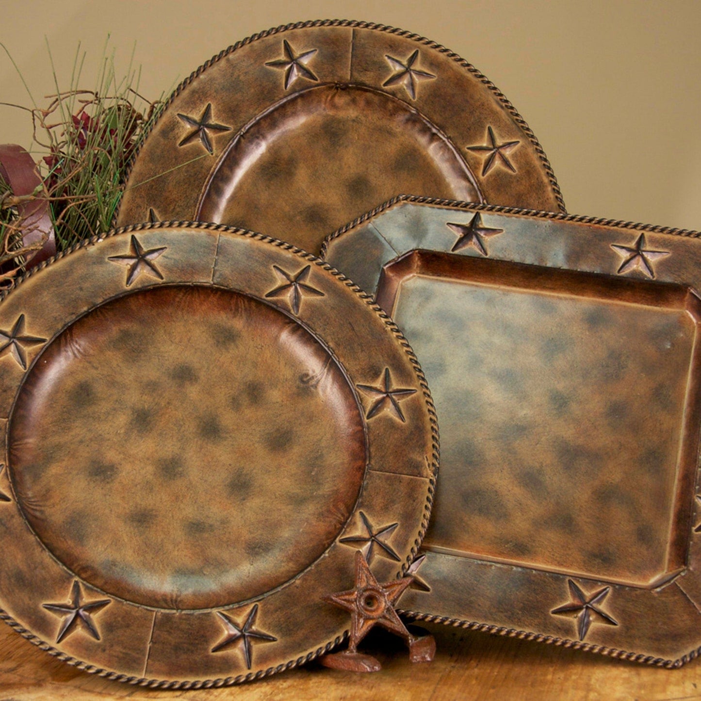 Star Iron - 19.5" Oval Tray - Brown