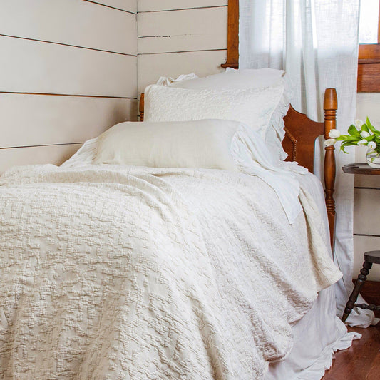 Porto Matelasse - King Comforter Set (Set of 3) - Vintage White