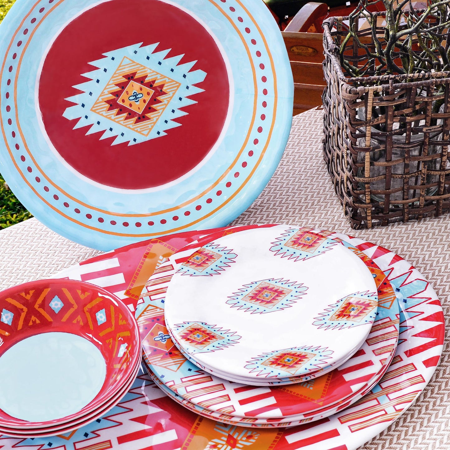 Southwest Melamine - Set (Set of 14) - Turquoise / Red