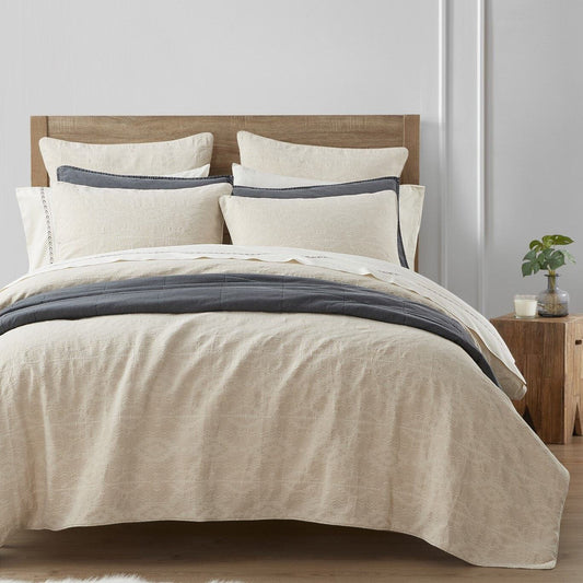 Tempe Matelasse - Queen Duvet Cover Set (Set of 3) - Sand