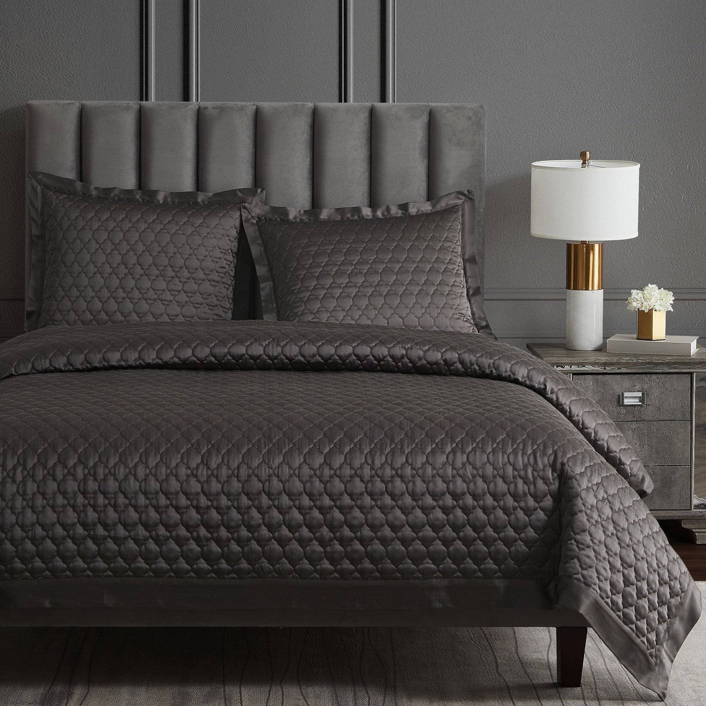 High Shine Satin - King Quatrefoil Quilt Set (Set of 3) - Espresso