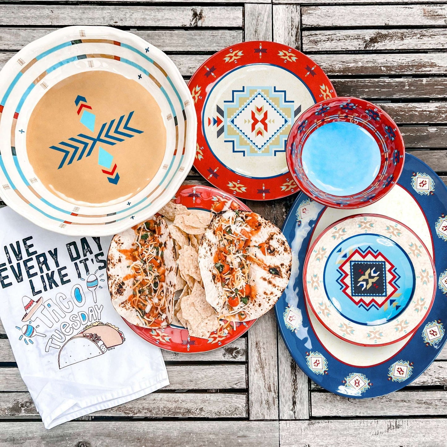 Spirit Valley - Melamine Dinnerware Set (Set of 14) - Multi Color