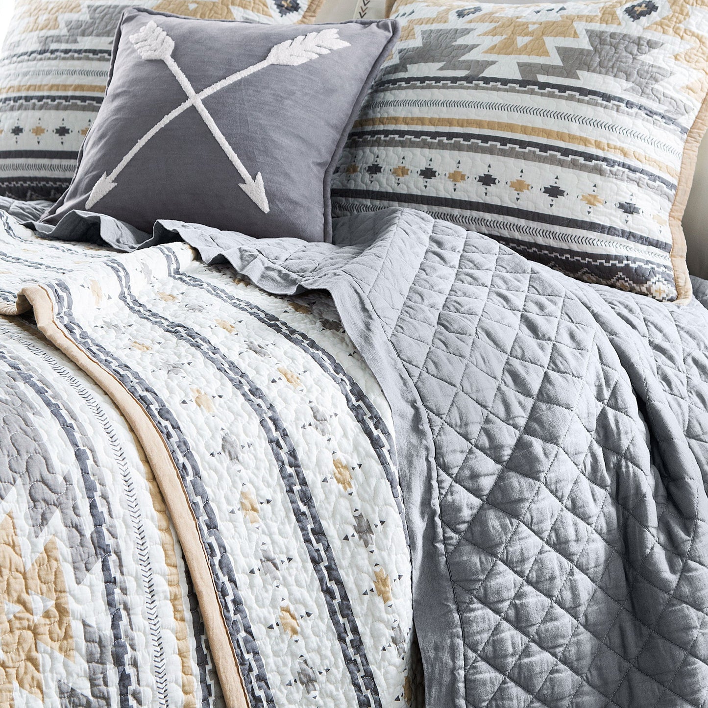 Desert Sage - King Reversible Quilt Set (Set of 3) - Tan / White / Gray