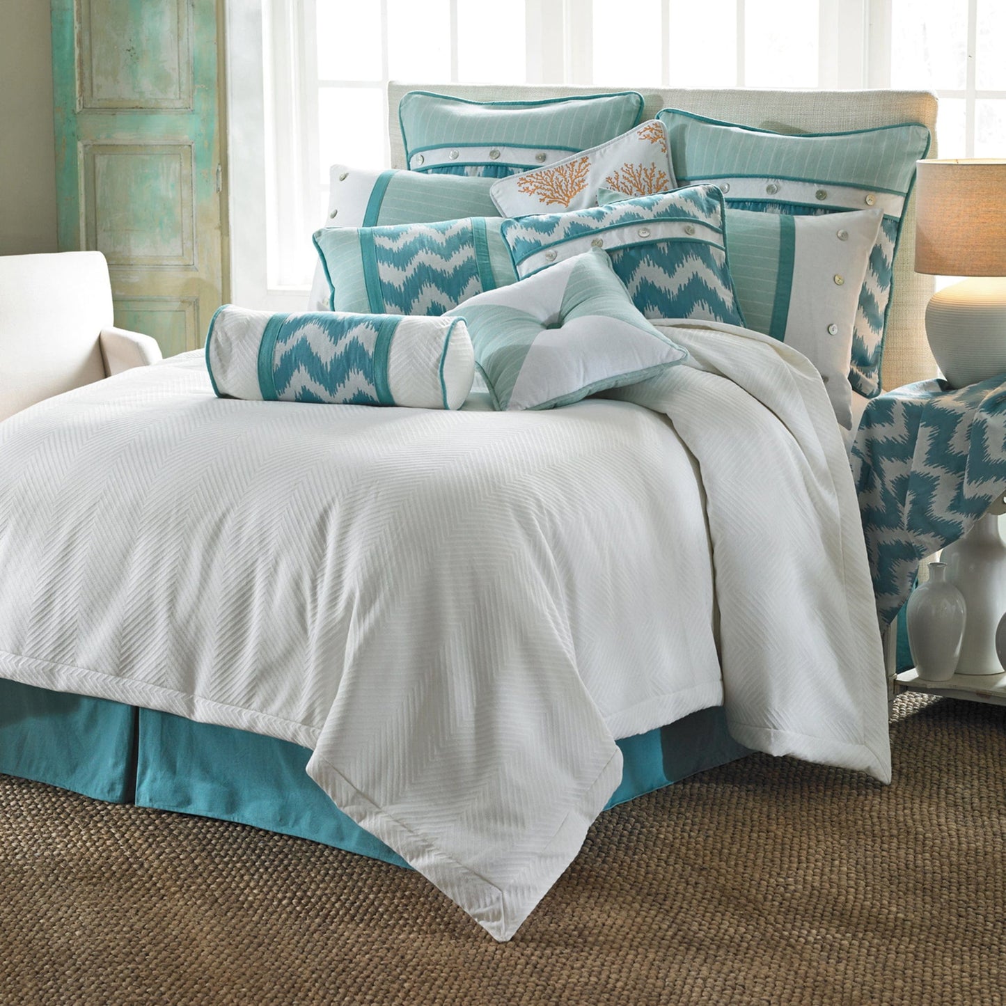 Catalina - Full Duvet Cover Set (Set of 4) - Blue / White