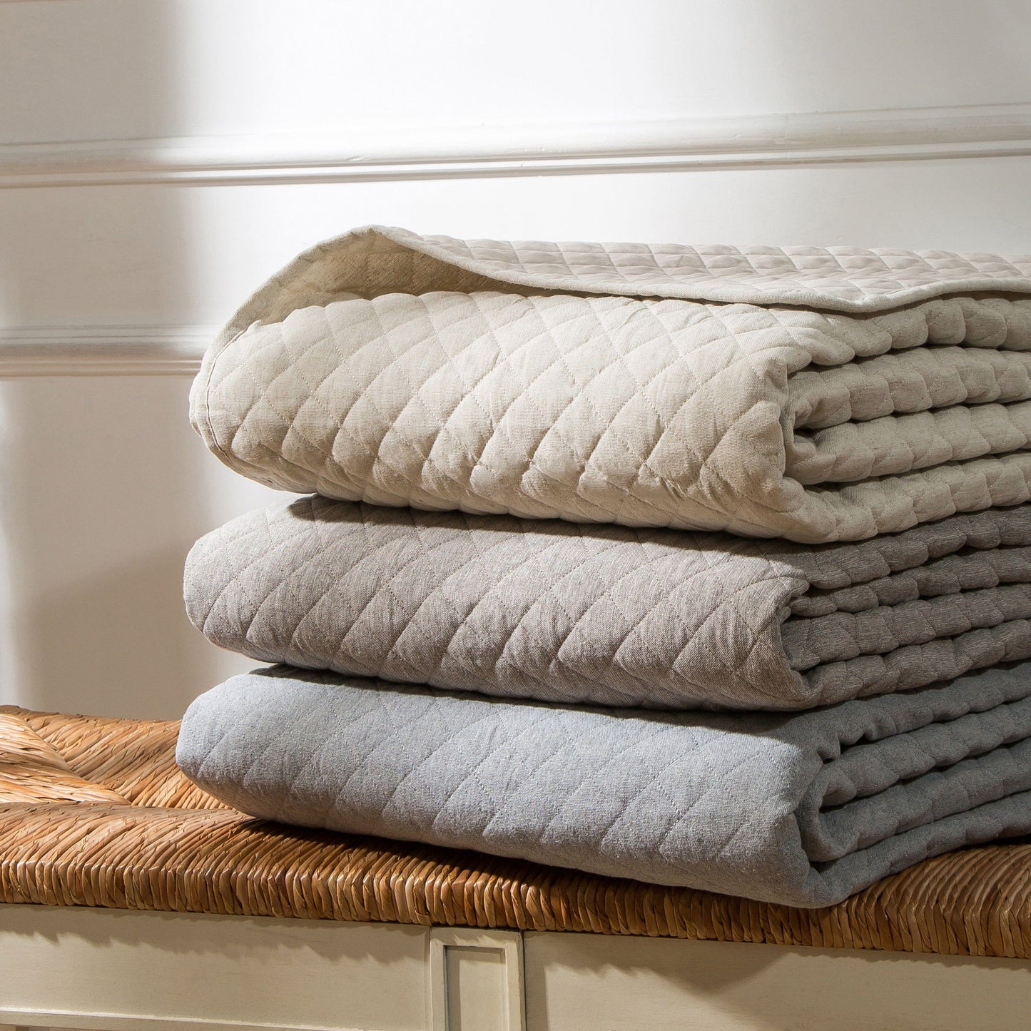 Anna - Full/Queen Diamond Quilted Coverlet Set (Set of 3) - Taupe