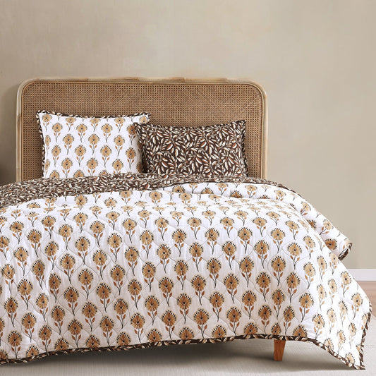 Woodstock - King Reversible Quilt Set (Set of 3) - White / Tan