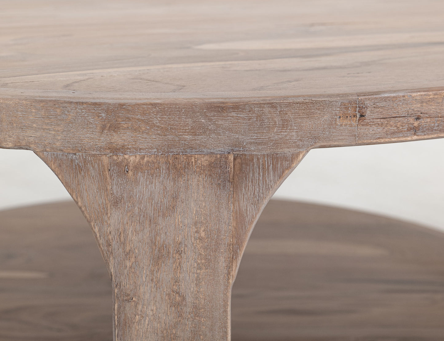 Balam - 1 Shelf Table