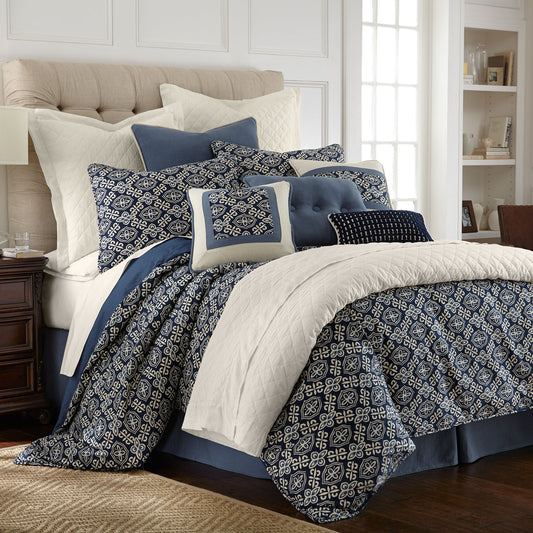 Monterrey - Queen Duvet Cover Set (Set of 4) - Blue / White
