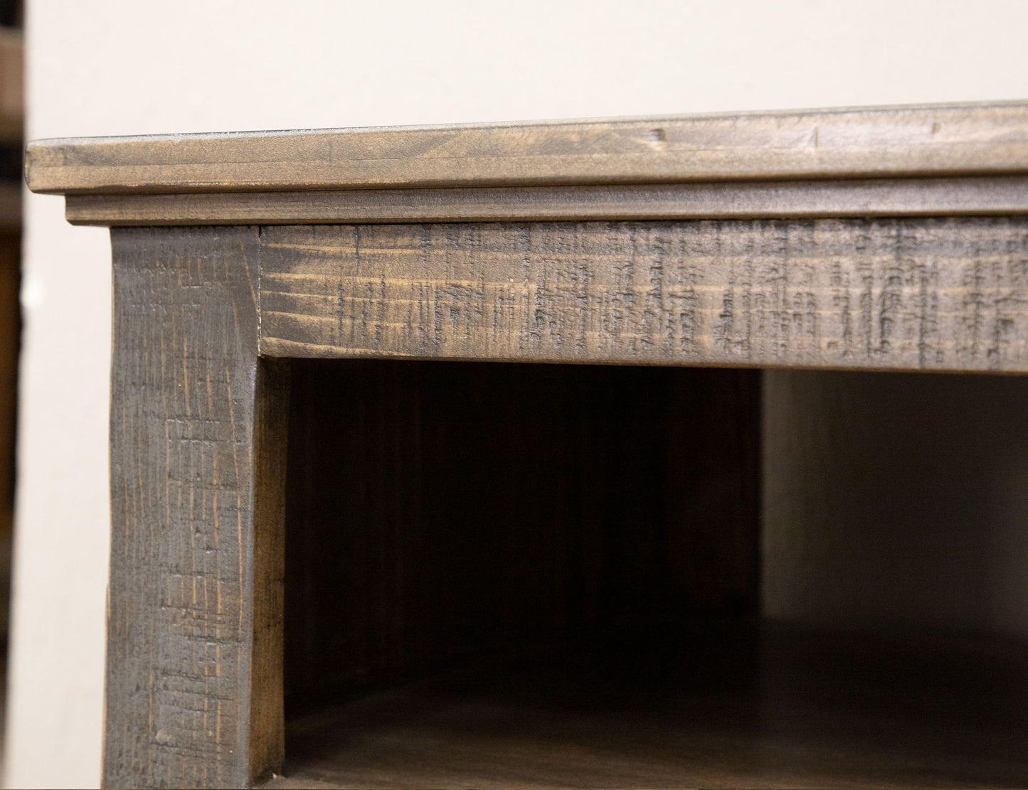 Loft - TV Stand