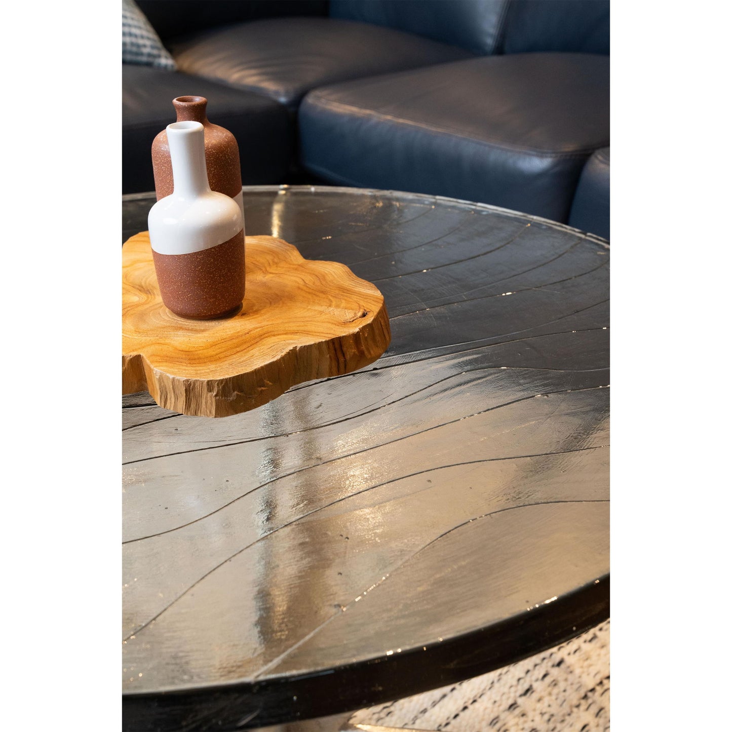 Jano - Round Table