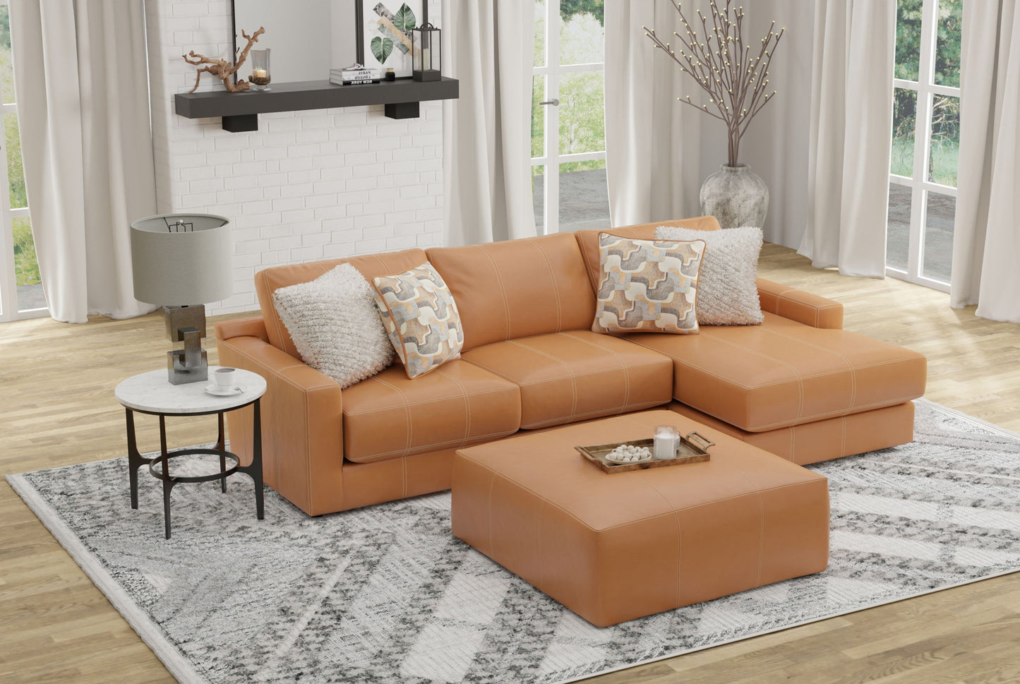 Minori - Italian Leather Sofa / Chaise And Cocktail Ottoman