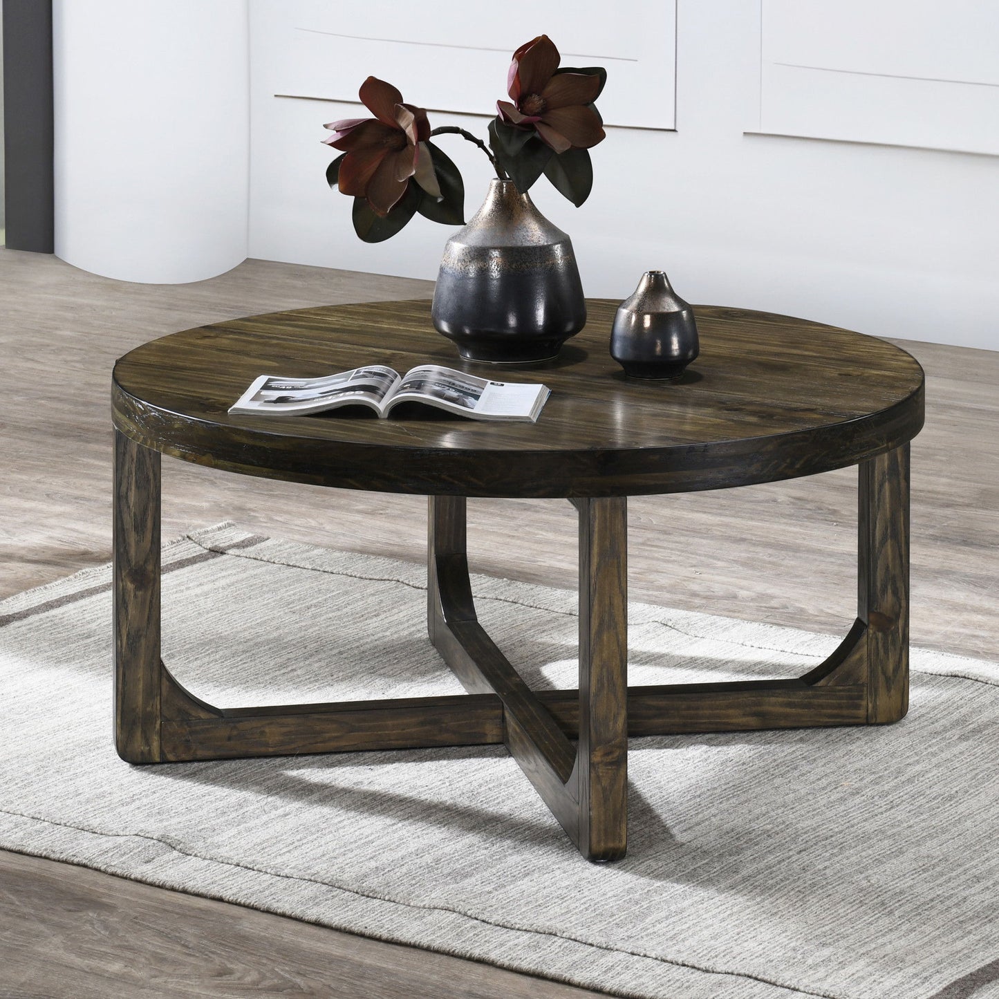 Kerby - Round Table