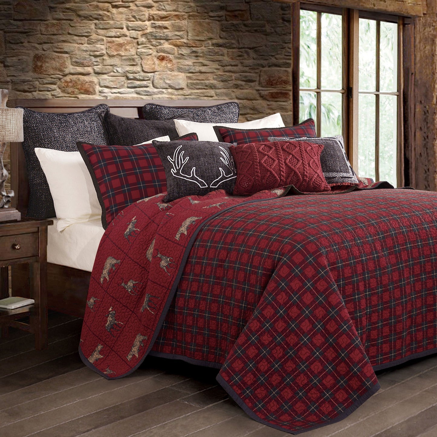 Woodland Plaid - King Reversible Quilt Set (Set of 3) - Red / Navy