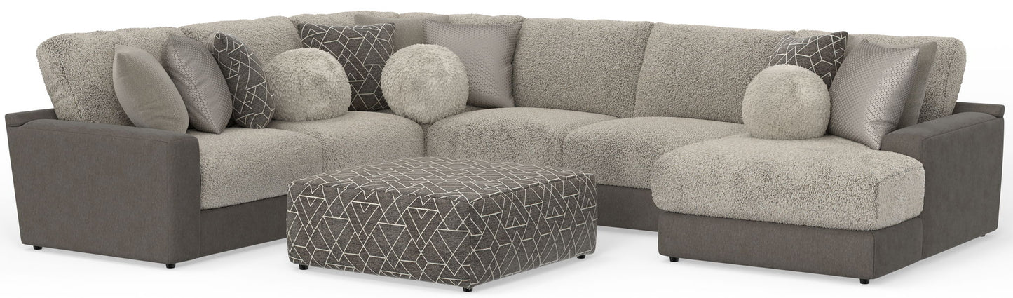 Canyon - 4 Piece Sectional With Cuddler Seat Cushions, Included Accent Pillows And Cocktail Ottoman (Right Side Facing Chaise) - Umber