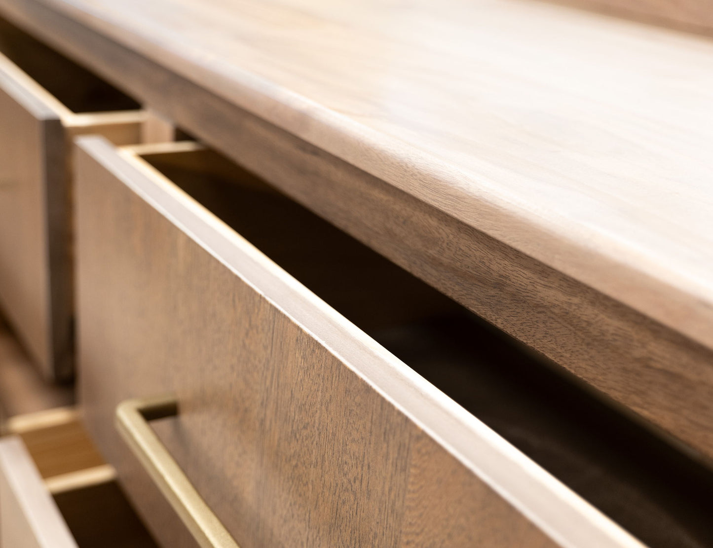 Mezquite - 6 Drawer Dresser