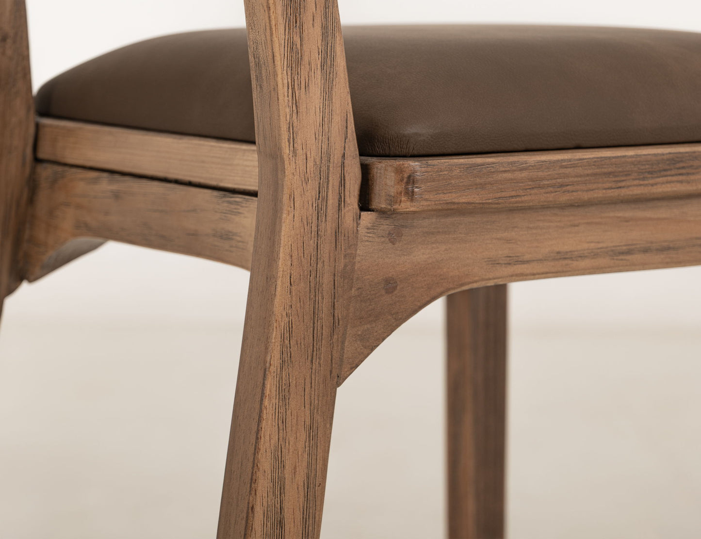 Balam - 30" Barstool (Set of 2) - Light Brown / Dark Brown