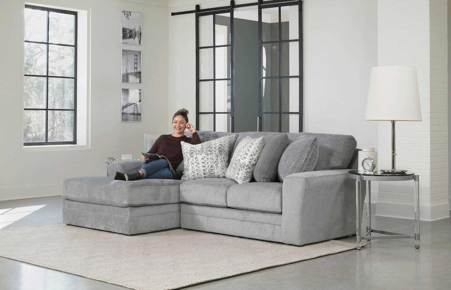 Glacier - Sectional With Included Accent Pillows