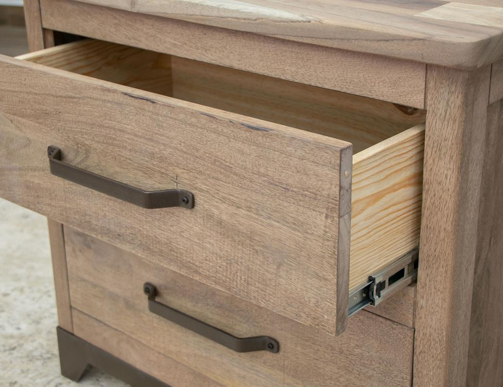 Natural Parota Bedroom