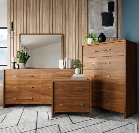 Elsie Poster Bed by Riverside