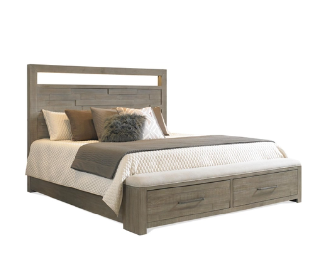 Intrigue Bedroom Group by Riverside