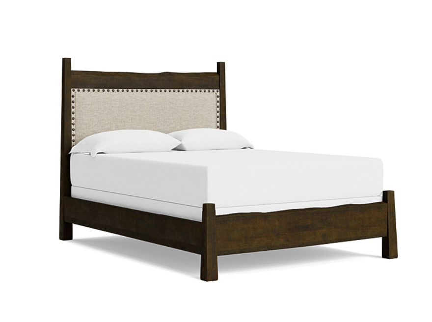 Bassett Heritage Customizable Bedroom Group