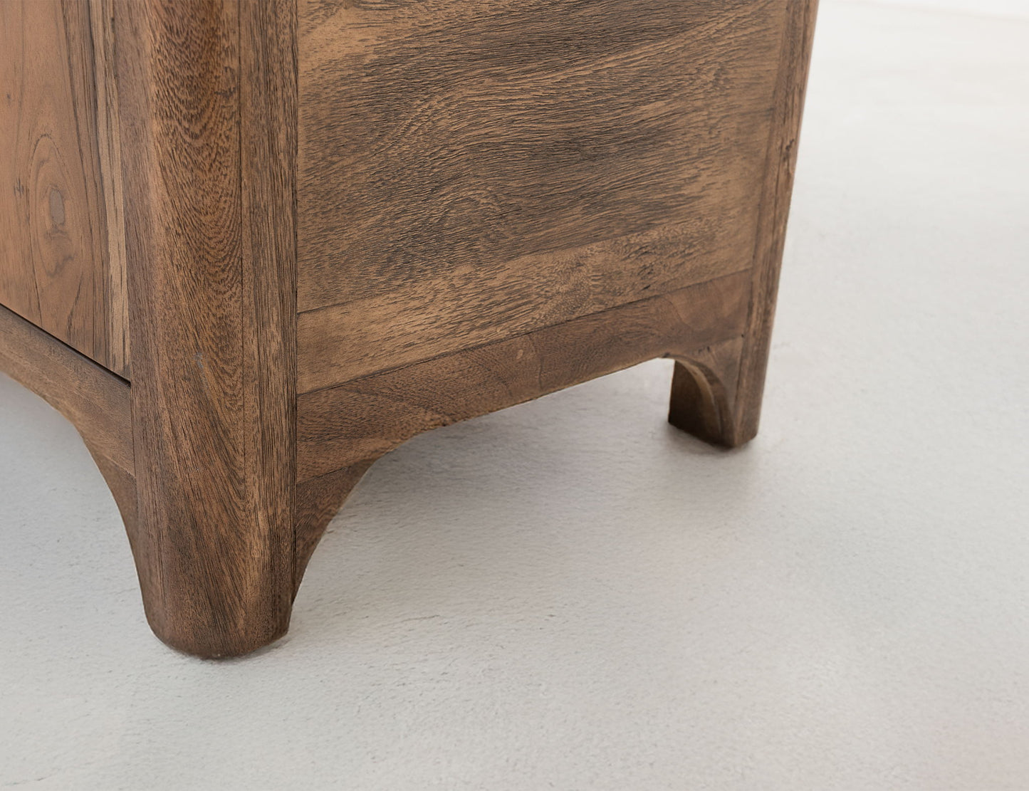 Praga - 6-Drawer Dresser - Almond / Barrel Brown