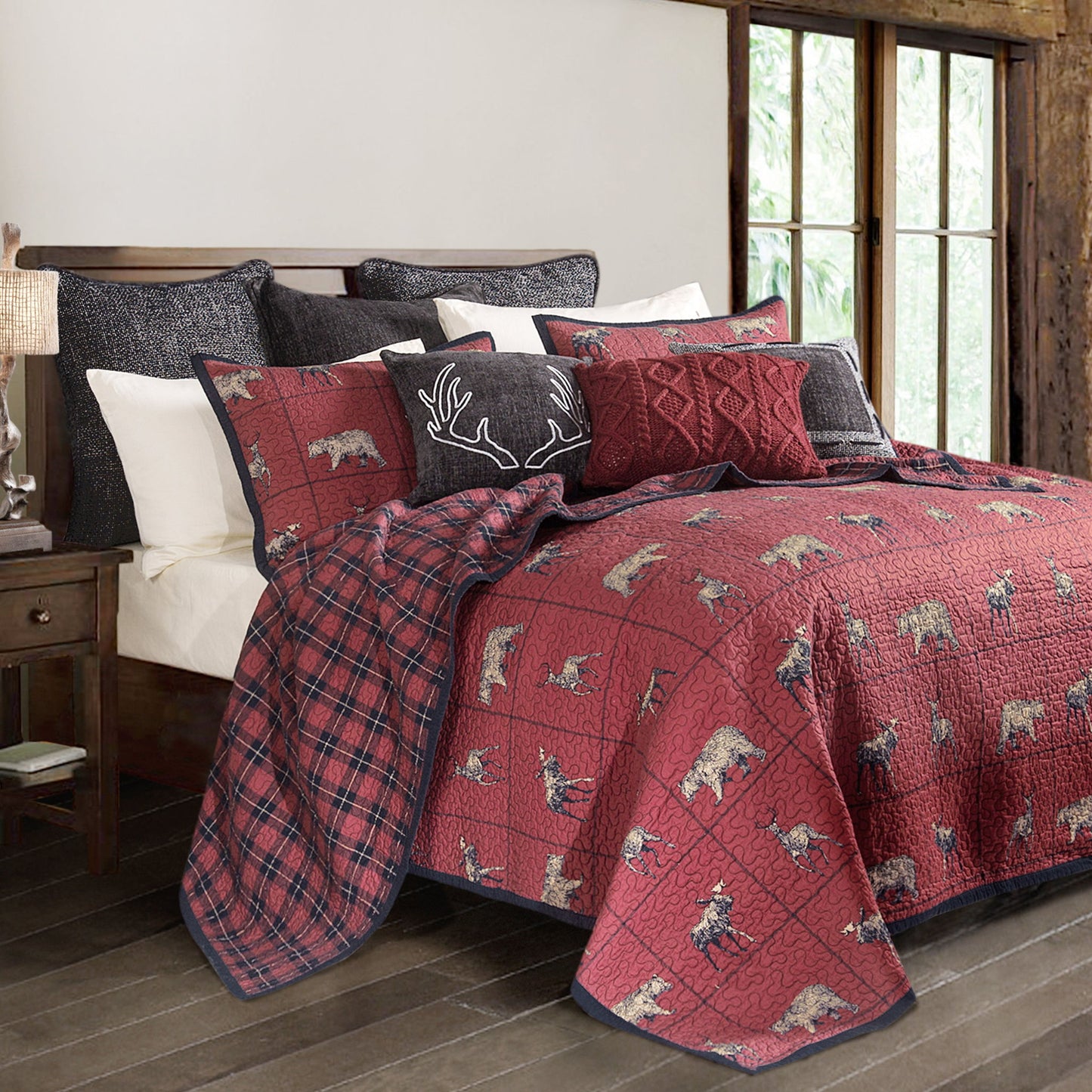 Woodland Plaid - Full/Queen Reversible Quilt Set (Set of 3) - Red / Navy