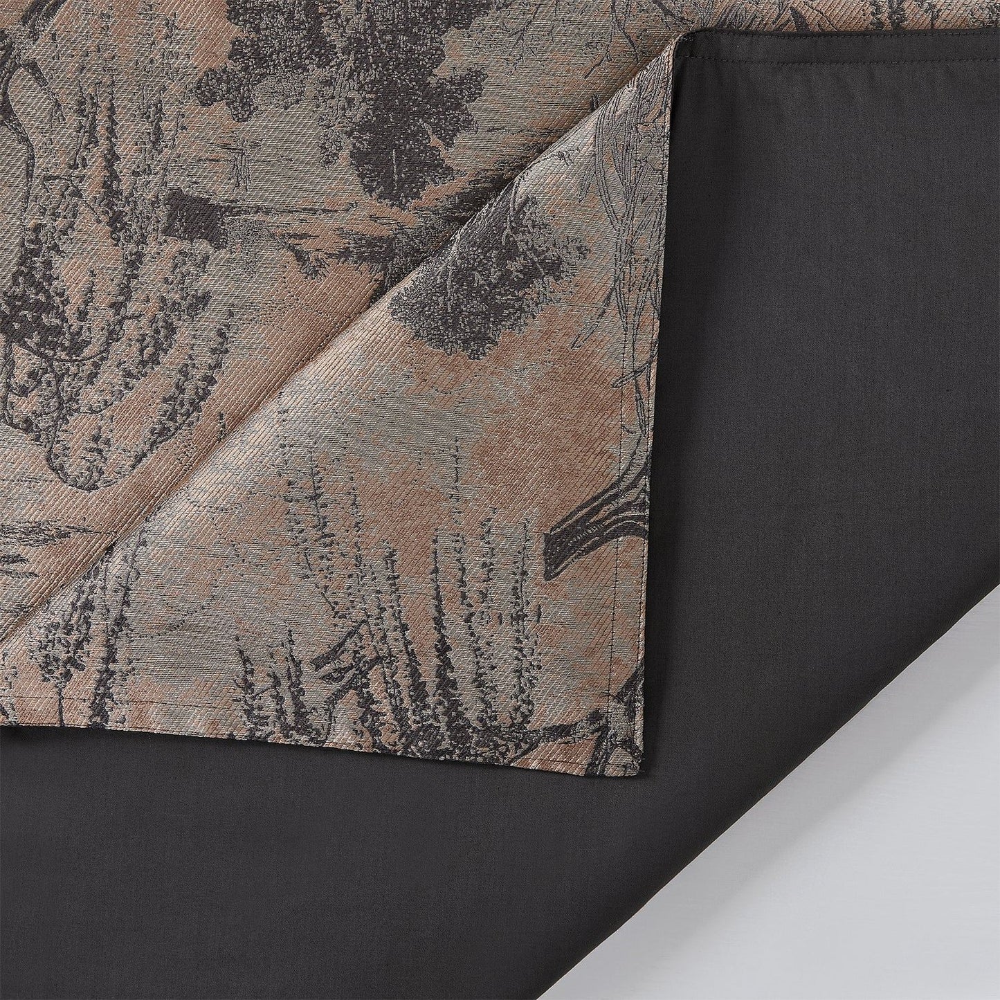 Pastoral Jacquard - Queen Comforter Set (Set of 3) - Rose Gold
