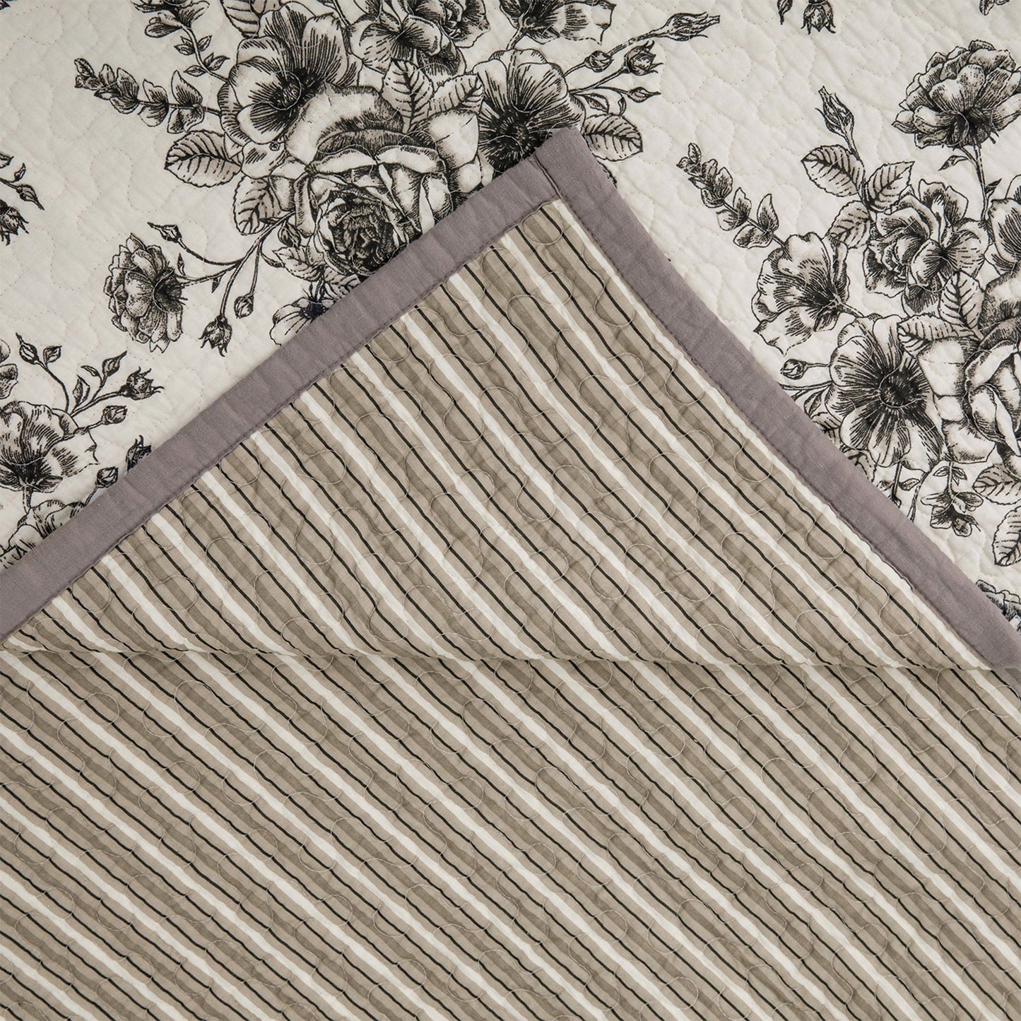 Lyla - Twin Reversible Floral Print Quilt Set (Set of 2) - White / Brown