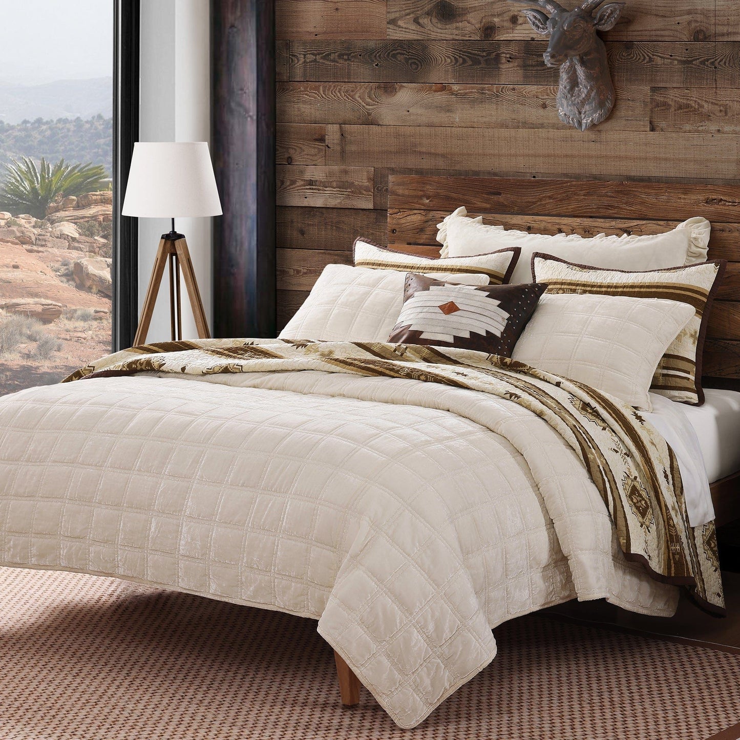 Dakota - King Reversible Quilt Set With 2 King Shams (Set of 3) - Tan