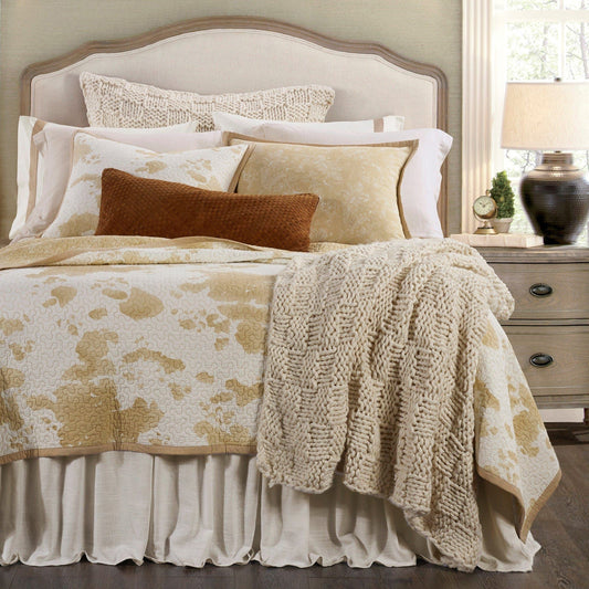 Elsa Cowhide - Full/Queen Reversible Quilt Set (Set of 3) - Light Tan