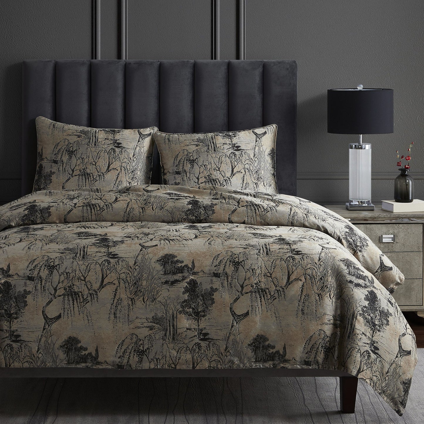 Pastoral Jacquard - Queen Comforter Set (Set of 3) - Champagne