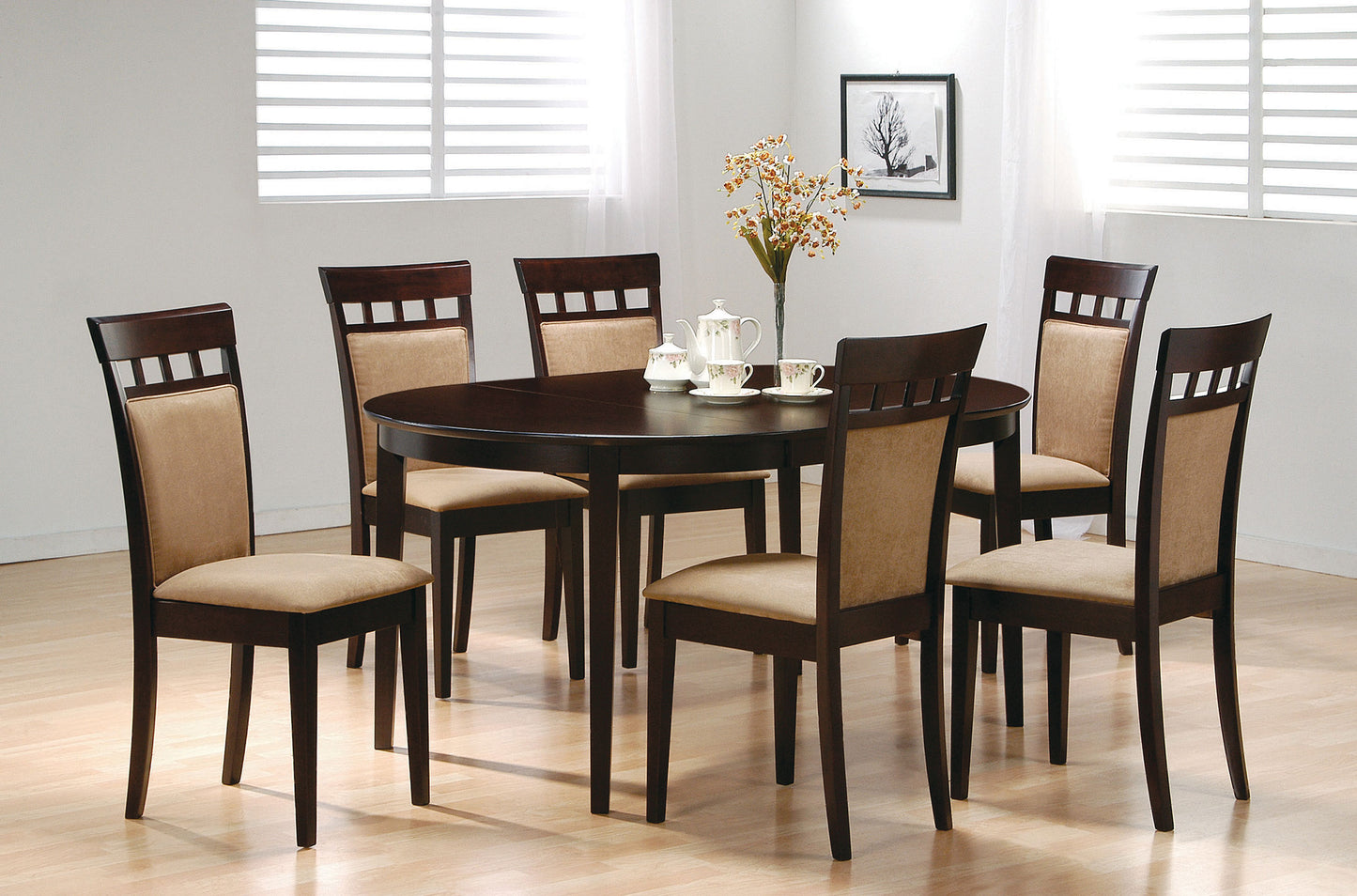 Gabriel Oval Extension Dining Table with Removable Leaf Cappuccino